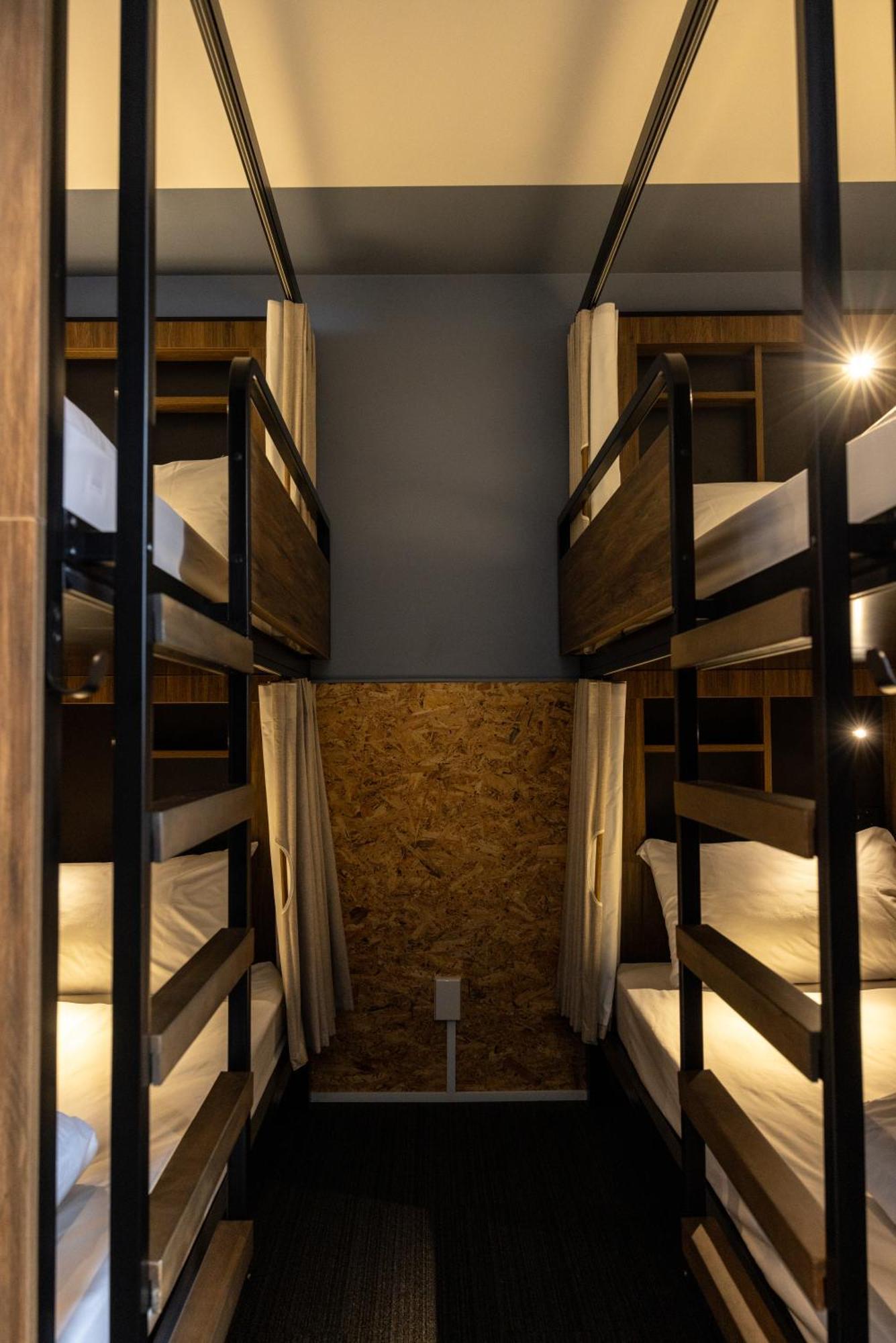 Haka House Rotorua Hostel Exterior photo A capsule hotel in Tokyo