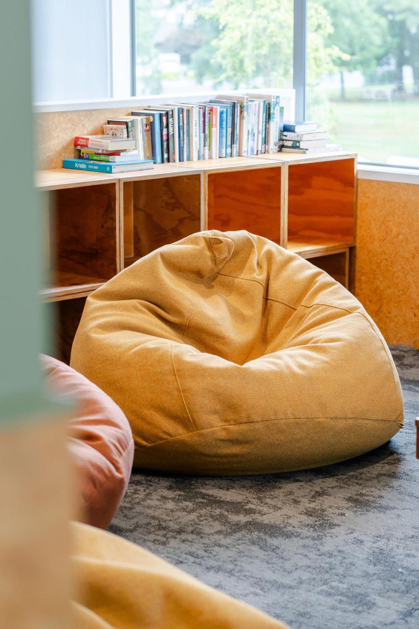 Haka House Rotorua Hostel Exterior photo Bean bag